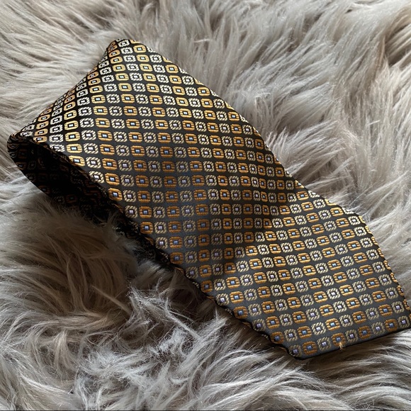 Vintage Alexander Julian Brown Tie - Picture 1 of 3
